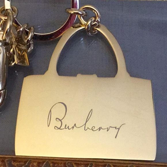 Burberry keychain - Picture 5 of 5